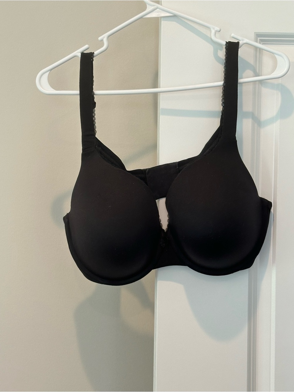 Cacique 42C Black Full Coverage Black Underwire Bra